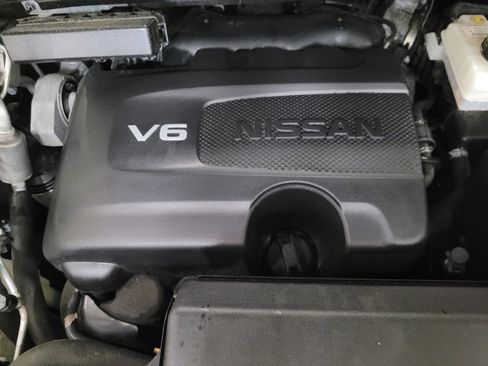 Used 2020 Nissan Pathfinder SL AWD/4WD image 30