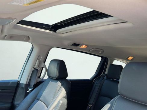 Used 2025 Honda Odyssey EX-L image 22
