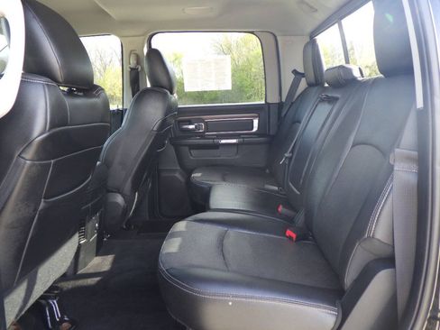 Used 2017 RAM 1500 Laramie w/ Convenience Group AWD/4WD image 12