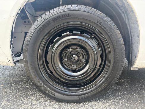 Used 2018 Nissan NV200 S image 9