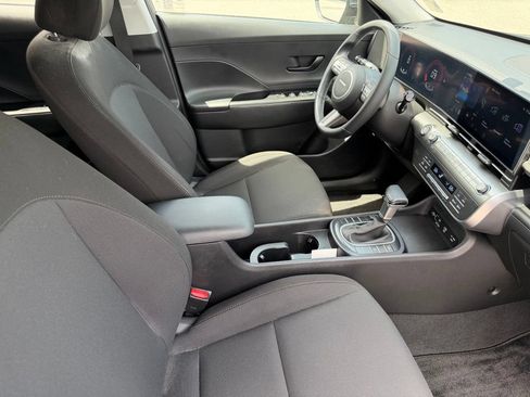 Used 2024 Hyundai Kona SEL FWD image 15