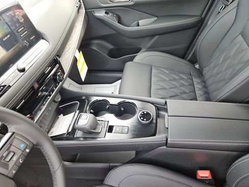 New 2026 Nissan Rogue Platinum w/ Platinum Premium Package image 28