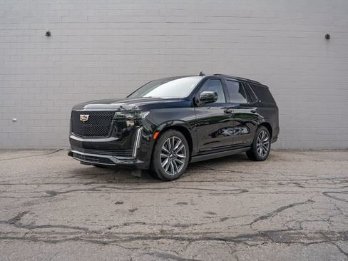 Used 2023 Cadillac Escalade Sport Platinum w/ Heavy-Duty Trailer Package AWD/4WD image 1