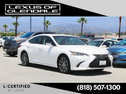 Certified 2025 Lexus ES 300h w/ Premium Package