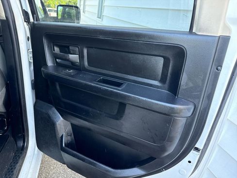 Used 2020 RAM 1500 Tradesman w/ Chrome Plus Package RWD image 19