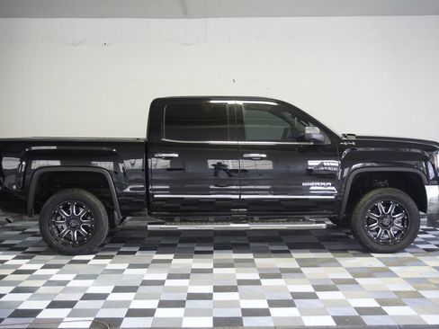 Used 2017 GMC Sierra 1500 SLT image 4