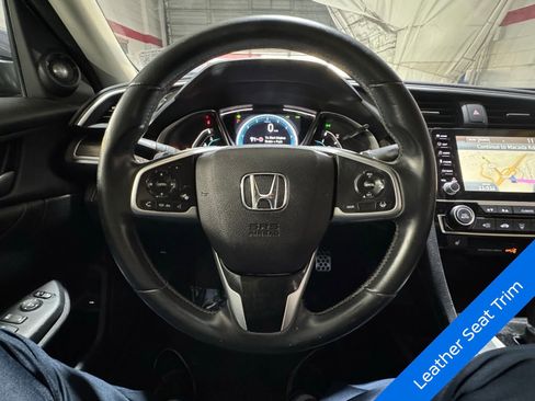 Used 2020 Honda Civic Touring image 18