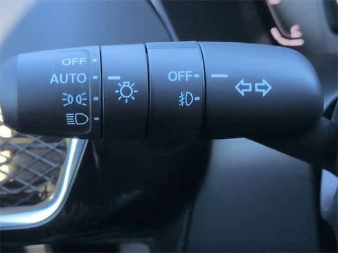 Certified 2025 Acura ADX A-Spec image 29