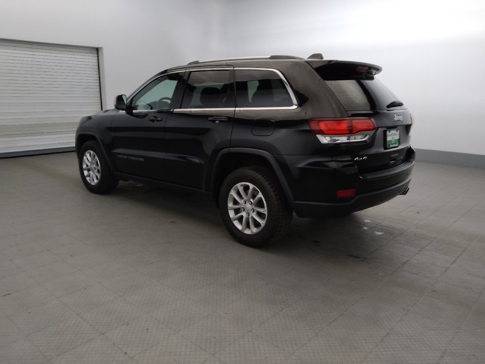 Used 2021 Jeep Grand Cherokee Laredo AWD/4WD image 3