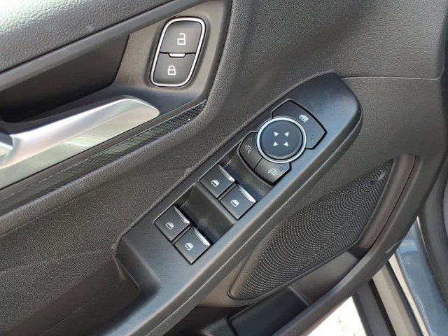 Used 2024 Ford Escape ST-Line w/ Tech Pack #1 AWD/4WD image 18