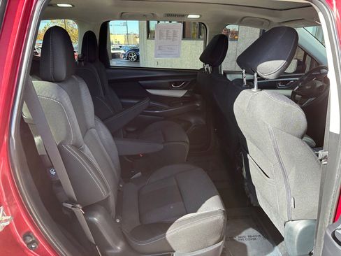 Used 2020 Subaru Ascent Premium w/ Sport Package image 30
