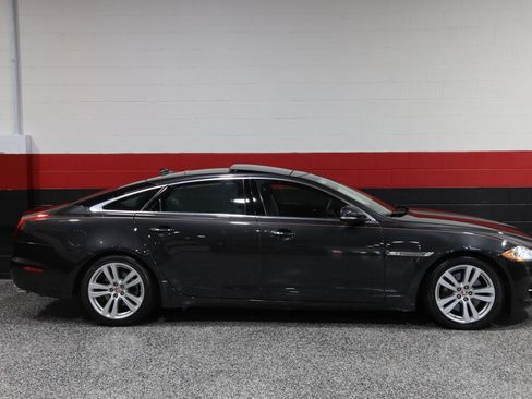 Used 2014 Jaguar XJ L Portfolio image 7