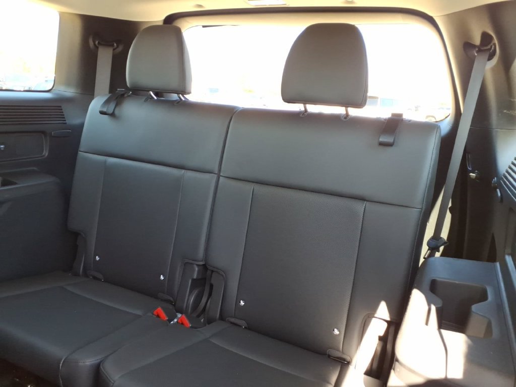 Used 2026 Hyundai Santa Fe SEL FWD image 10