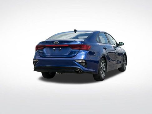 Used 2019 Kia Forte LXS FWD image 16