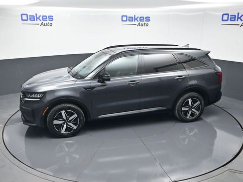 Used 2021 Kia Sorento EX w/ Panoramic Sunroof Package FWD image 53