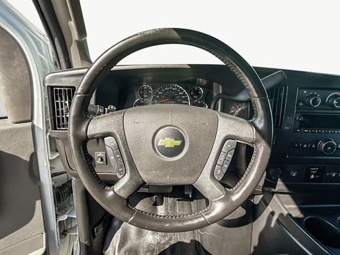 Used 2022 Chevrolet Express 2500 w/ Driver Convenience Package image 13
