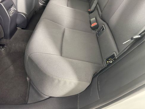 Used 2025 Toyota Corolla LE image 25