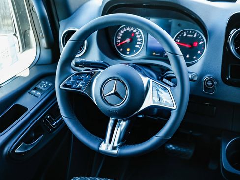 New 2026 Mercedes-Benz Sprinter 2500 image 12