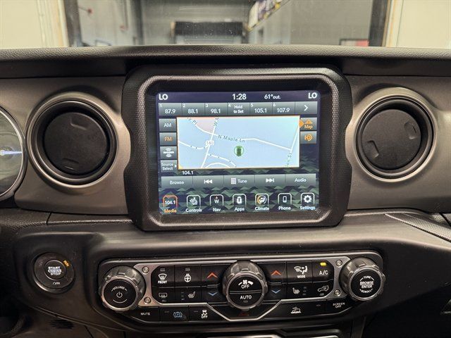 Used 2023 Jeep Wrangler Unlimited w/ Sun & Screen Package AWD/4WD image 32