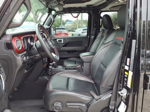 Used 2023 Jeep Gladiator Rubicon w/ Cold Weather Group image 14