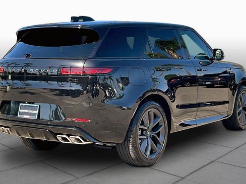 Used 2025 Land Rover Range Rover Sport Dynamic SE AWD/4WD image 12