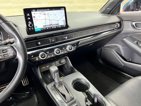Used 2024 Honda Civic Sport Touring image 13