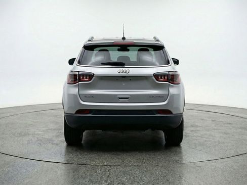 Used 2025 Jeep Compass Trailhawk w/ Trailer Tow Group image 7