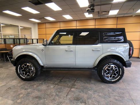 Certified 2023 Ford Bronco Outer Banks AWD/4WD image 4