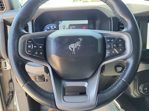 Used 2023 Ford Bronco Big Bend AWD/4WD image 18