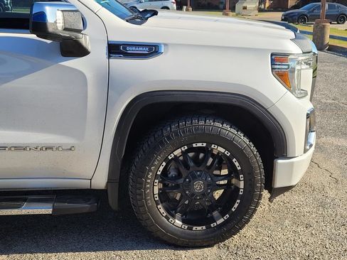 Used 2021 GMC Sierra 1500 Denali w/ Driver Alert Package II AWD/4WD image 7