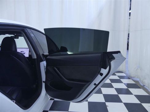 Used 2023 Tesla Model 3 Standard Range RWD image 27