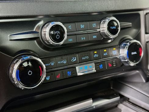 Certified 2024 Ford F250 Platinum w/ Tremor Off-Road Package image 18