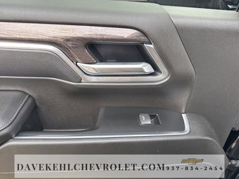 Used 2025 Chevrolet Silverado 2500 LTZ w/ LTZ Plus Package image 20