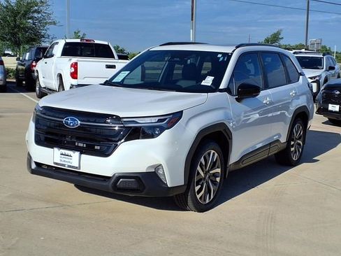 New 2026 Subaru Forester Touring image 3