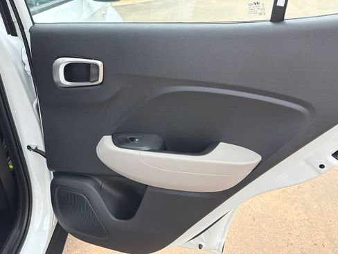 New 2026 Hyundai Venue SEL FWD image 17