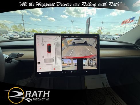 Used 2023 Tesla Model 3 Standard Range image 15