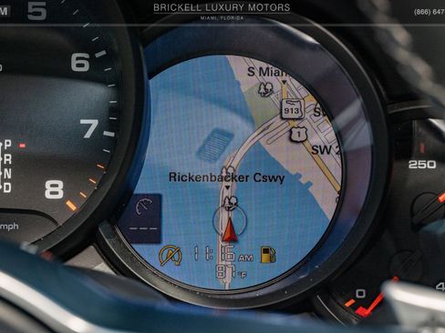 Used 2018 Porsche 911 Carrera image 33