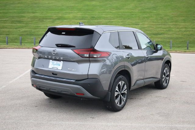 Used 2023 Nissan Rogue SV AWD/4WD image 4