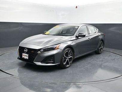 Used 2025 Nissan Altima 2.5 SR