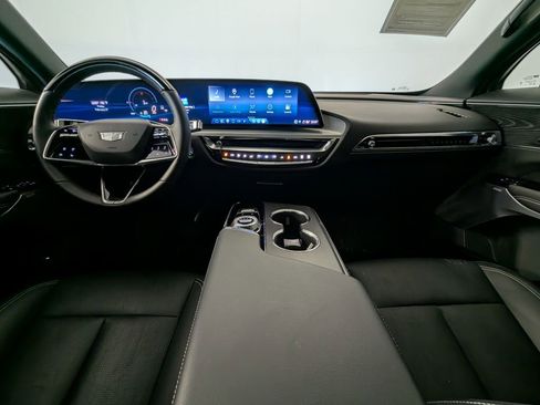 Used 2024 Cadillac Lyriq Luxury w/ LPO, Floor Liner Package image 6