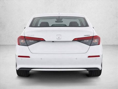 Used 2024 Honda Civic Touring image 6
