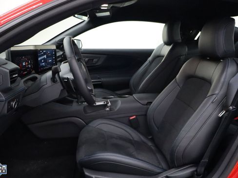 Used 2025 Ford Mustang Dark Horse image 14