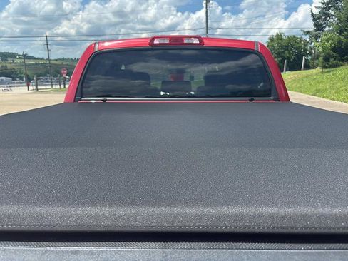 Used 2015 Toyota Tundra Platinum AWD/4WD image 18
