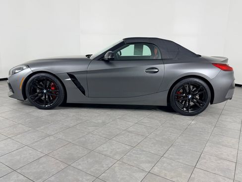 Certified 2022 BMW Z4 M40i w/ Premium Package image 30