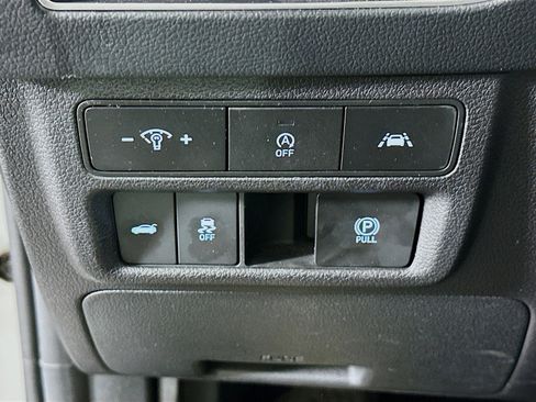 Used 2023 Hyundai Sonata SE image 17