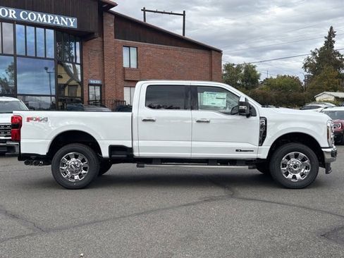 New 2026 Ford F350 Lariat w/ Lariat Premium Package image 2