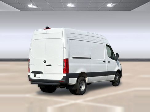 New 2026 Mercedes-Benz Sprinter 4500 image 8