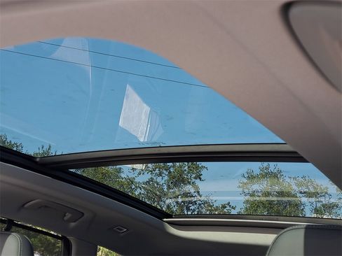 New 2025 Audi Q5 Premium Plus image 16