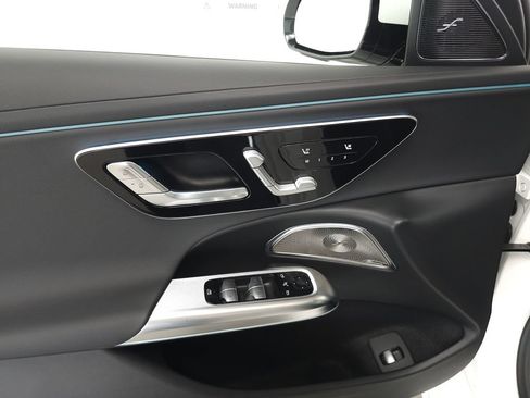 Certified 2026 Mercedes-Benz E 350 4MATIC Sedan image 6