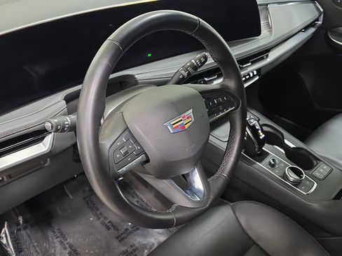 Certified 2025 Cadillac XT4 Premium Luxury image 13